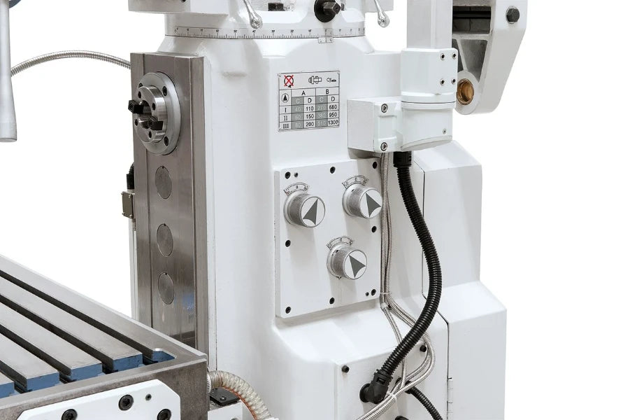 Bernardo Universele Freesmachine UWF 90 + WKL