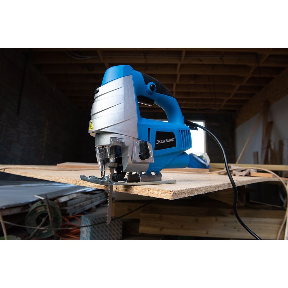 Silverline - 710 W laser decoupeerzaag
