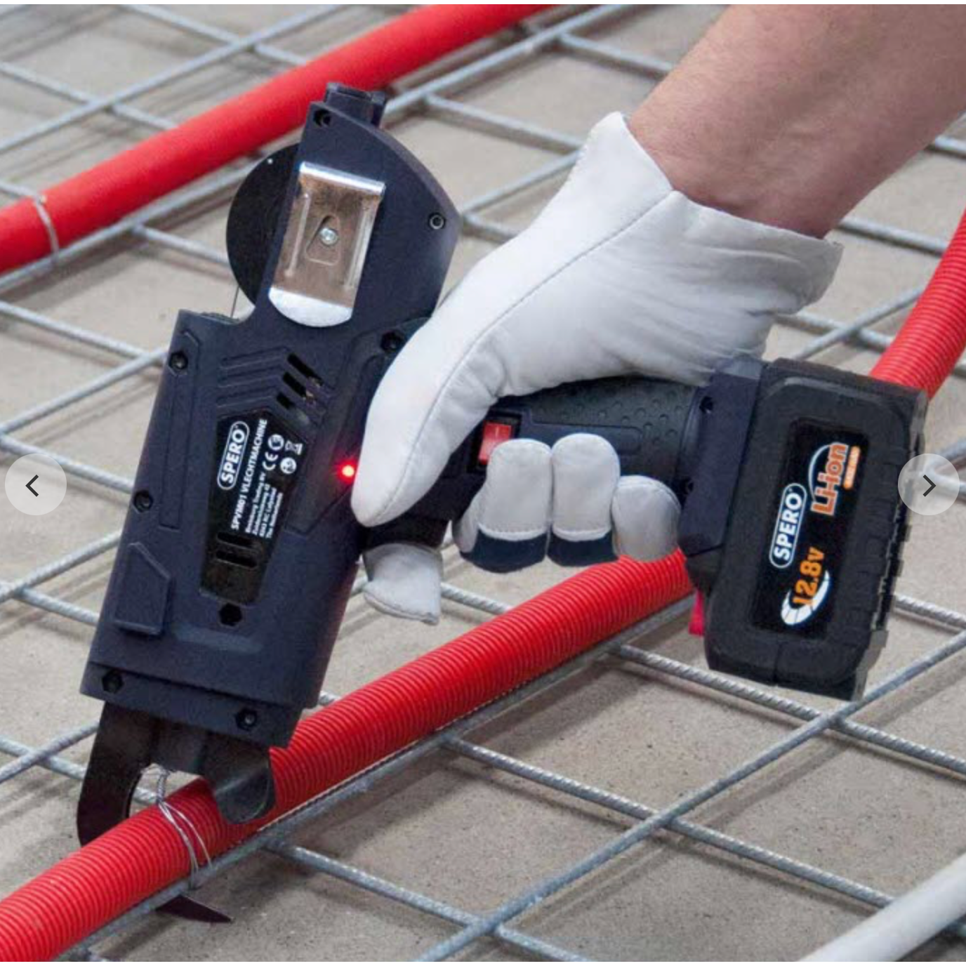 Accu vlechtmachine incl. 2x Li-ion accus, lader, accu-extender, tang & koffer SPVM01A