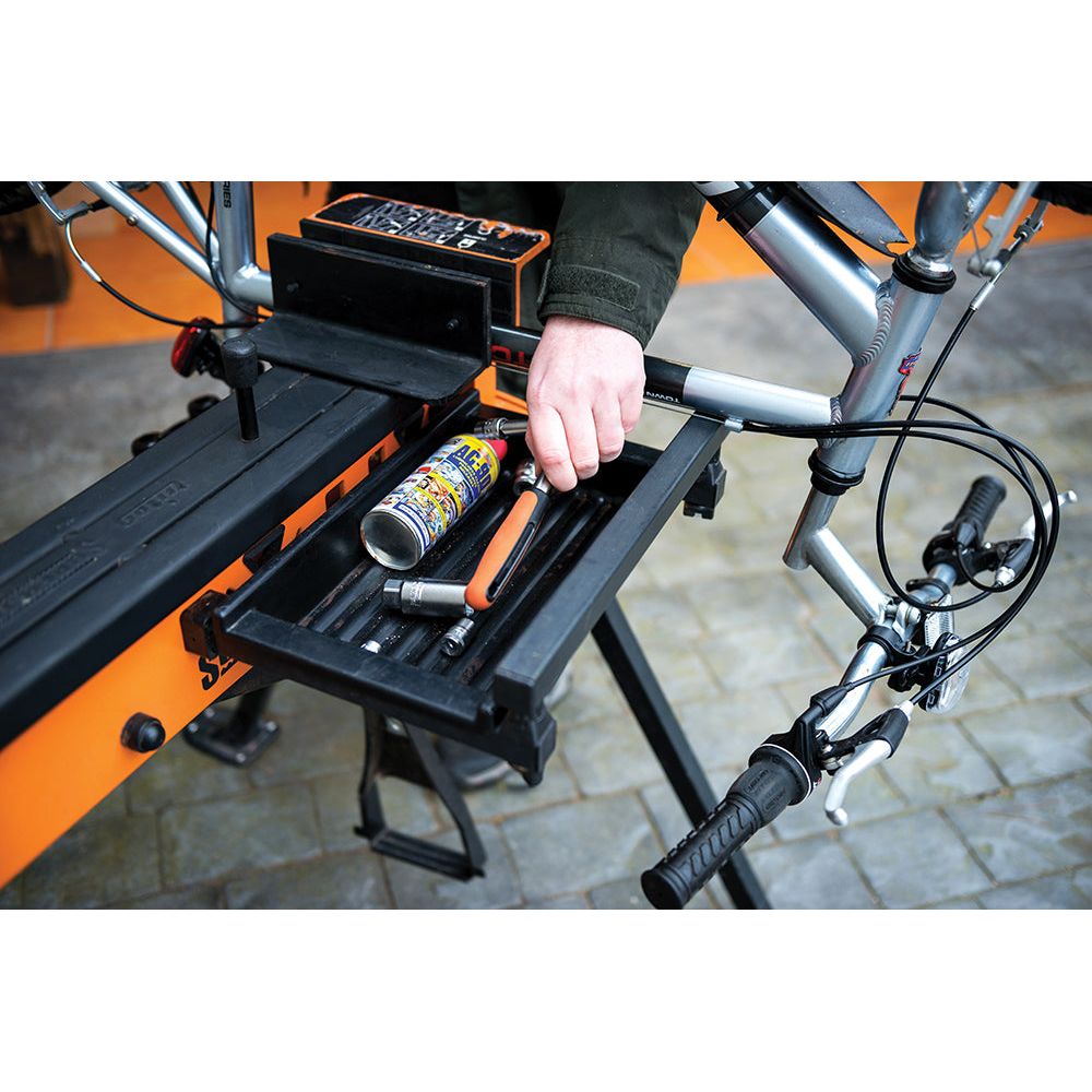 Triton - Gereedschapschaal / werksteun SJA420