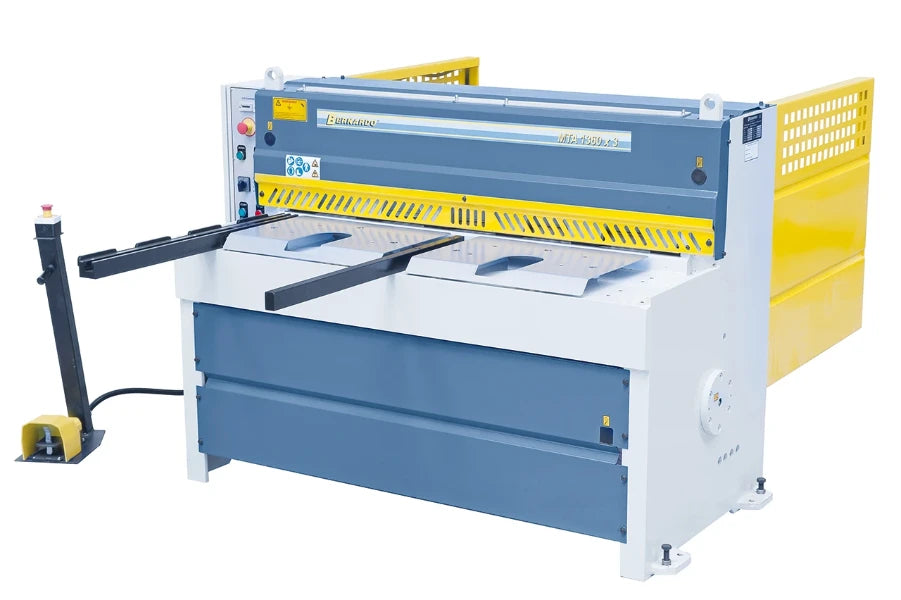 Bernardo Guillotineschaar MTA 1360x3 mm gemotoriseerd