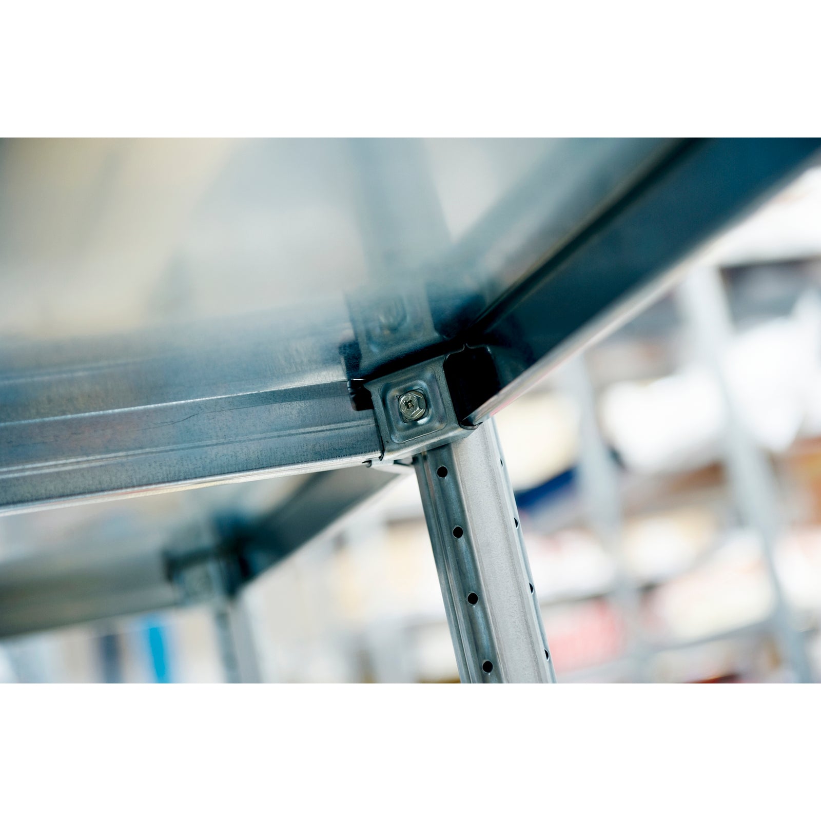 Raaco Aluminium Rek inclusief 36 laden