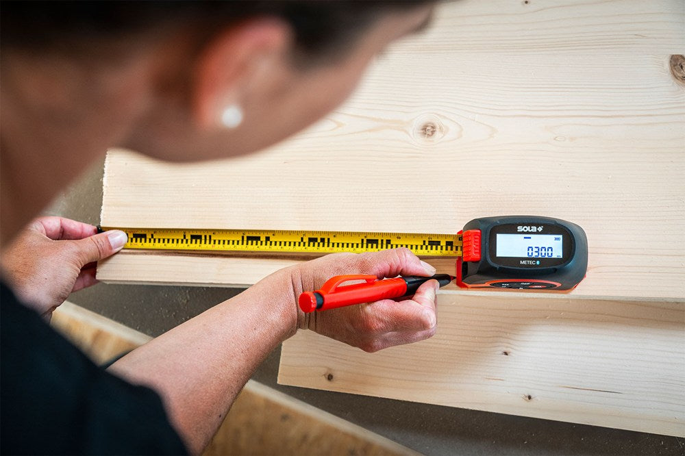 SOLA METEC digitale rolbandmaat met laserafstandsmeter