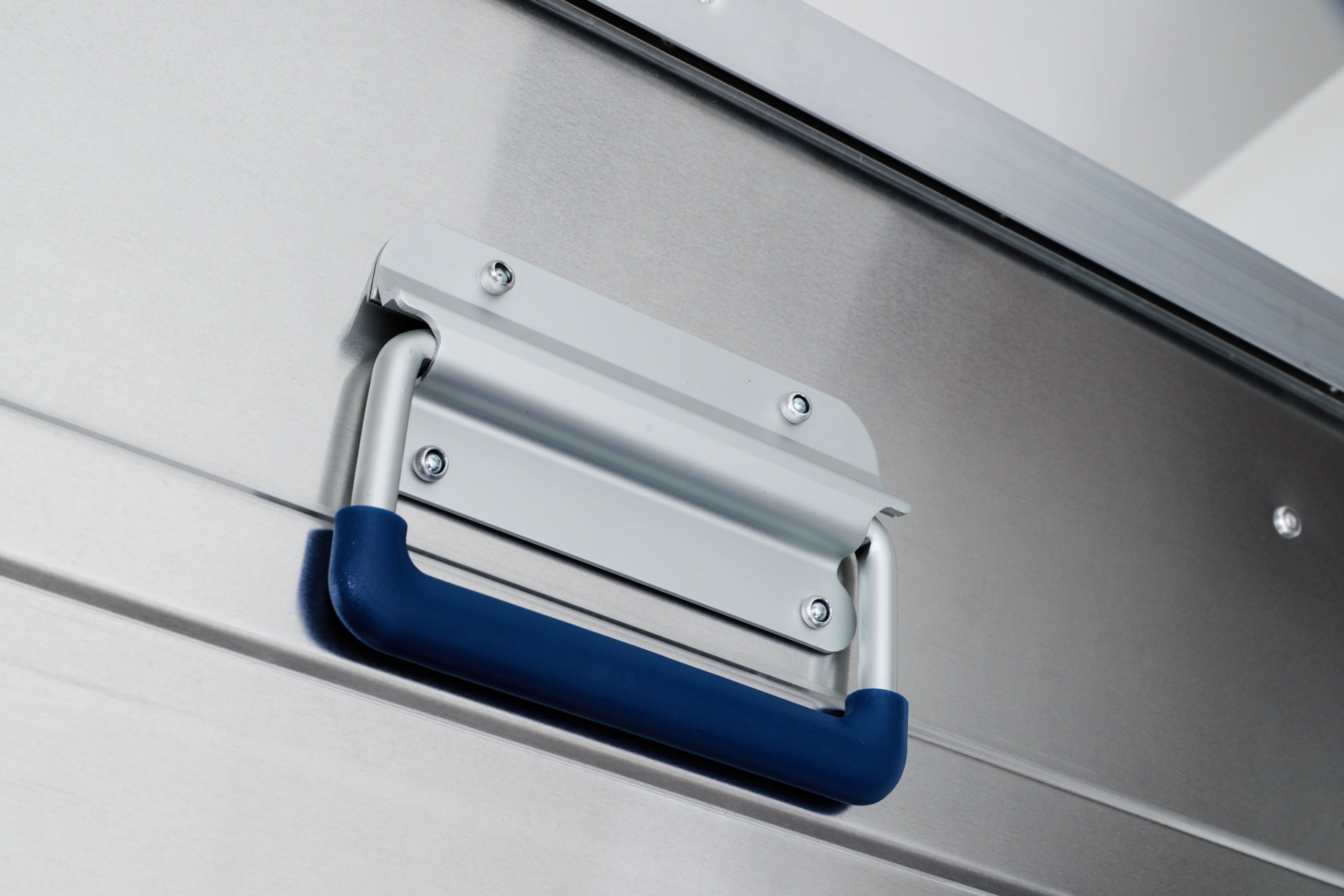 Alutec Aluminium kist CLASSIC 30 - zilver