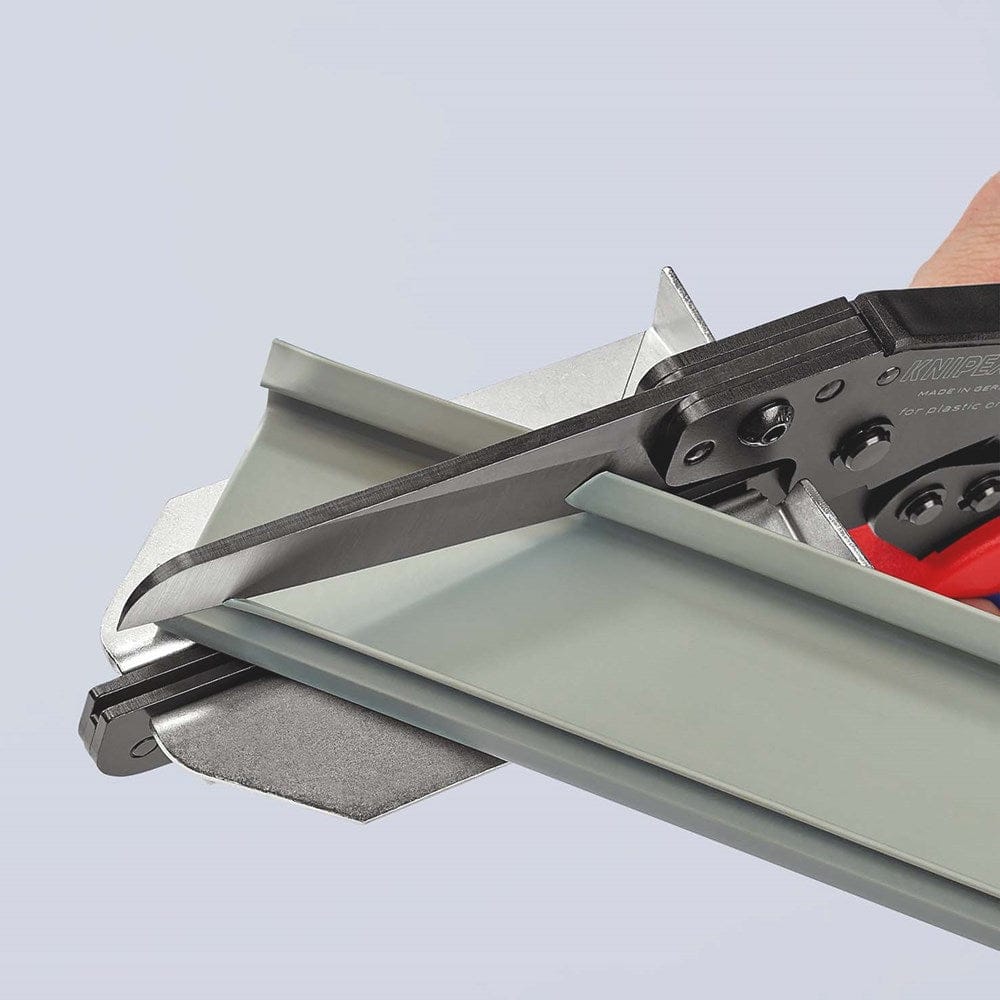 KNIPEX 95 02 21 Schaar voor kunststof ook voor kabelkanalen met meer-componentengrepen gebruineerd 2-5