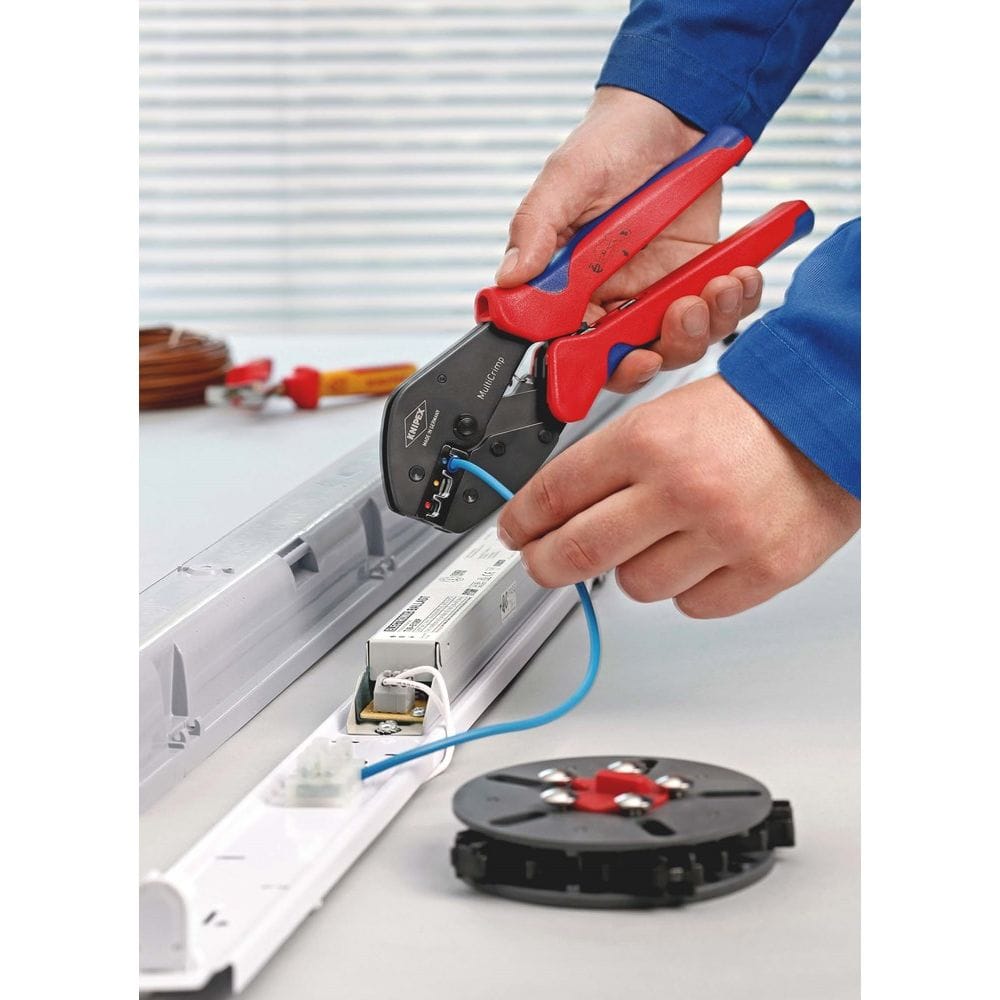 KNIPEX 97 33 01 MultiCrimp® Krimptang met vaste T-greep met meer-componentengrepen gebruineerd 250 m-2