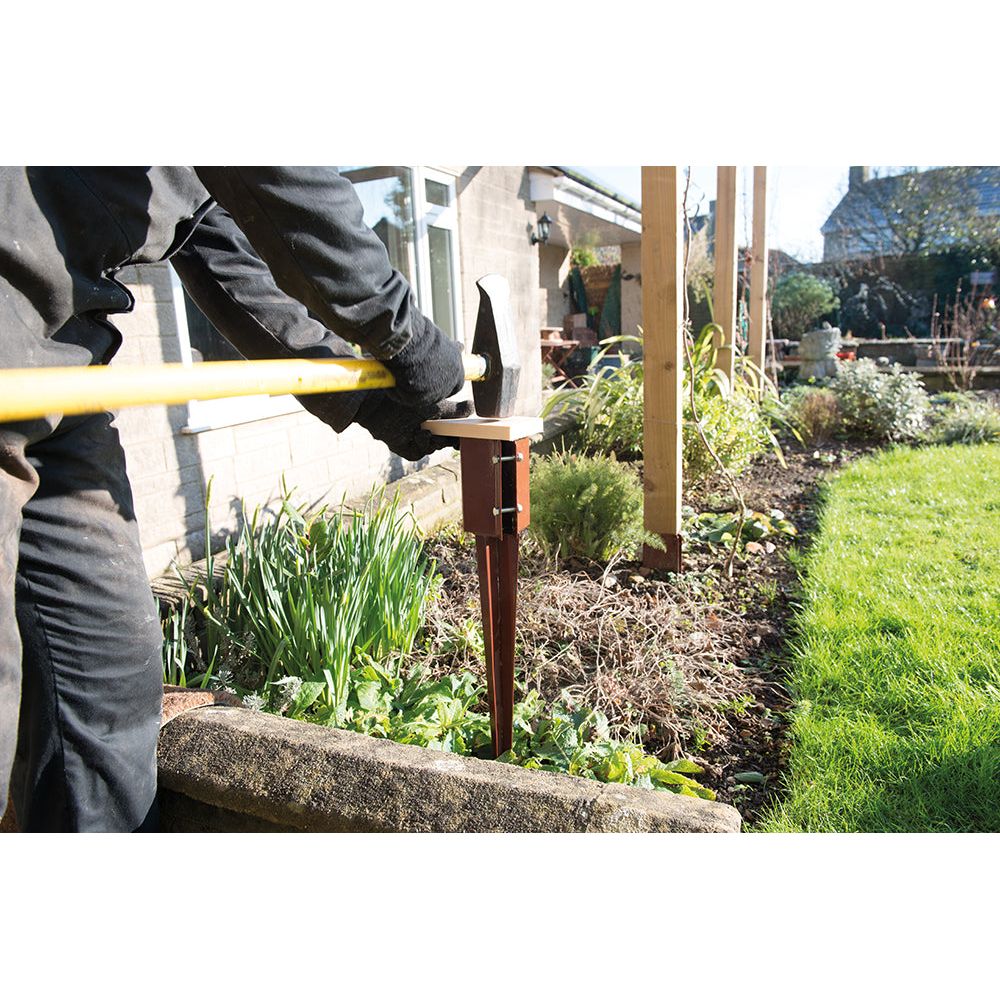 Fixman - Gepunte paalhouder 75 x 75 x 750 mm