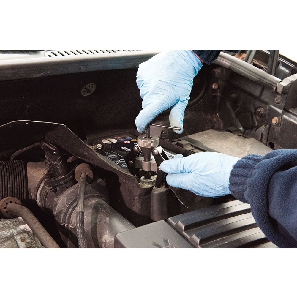 Silverline - Accu of ruitenwisserarm trekker 28 mm capaciteit