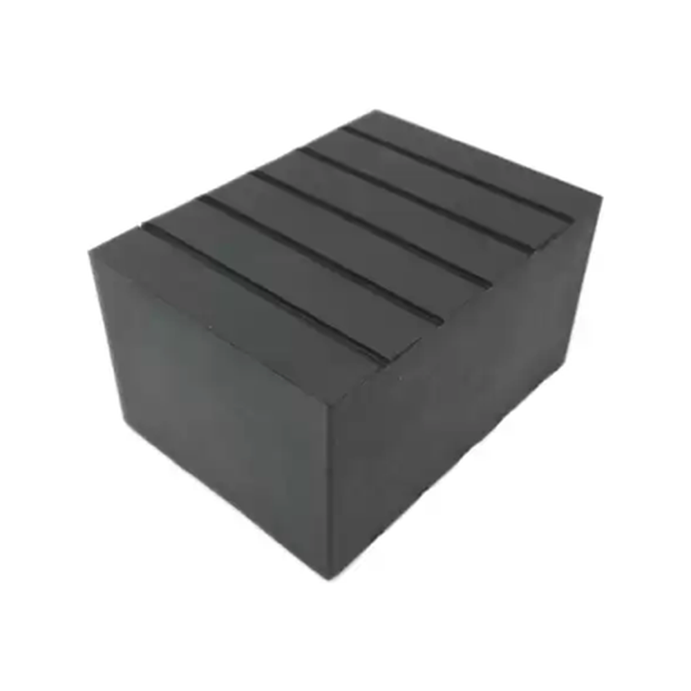 Grote rubber blok 100x80x75