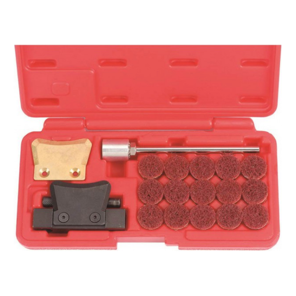 Replaceable oil pan separator and clean set