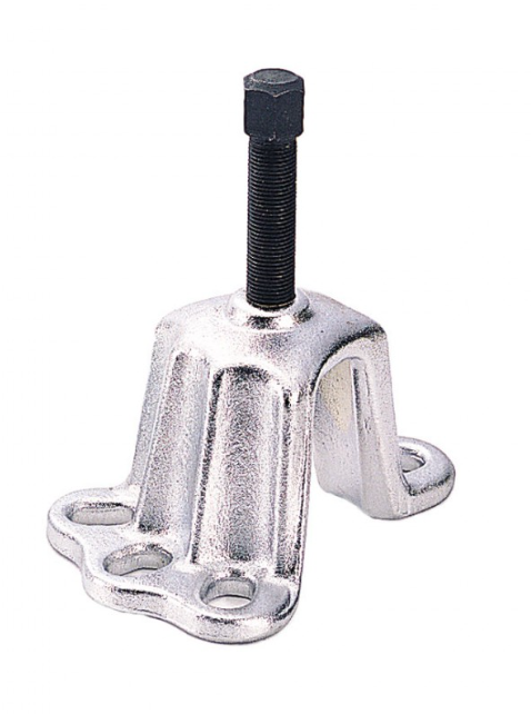 2-piece hub puller, suitable for 3 or 4 hole hubs.